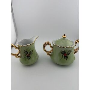 Vintage‎ Lefton Holly Berry Creamer and Sugar Bowl Set - Gold Trim Porcelain
